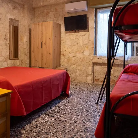 Apartment Le Stanze Di Cesare E Miky - Centro